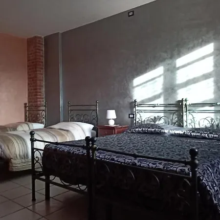 Agriturismo I Tre Camini 住宿加早餐酒店