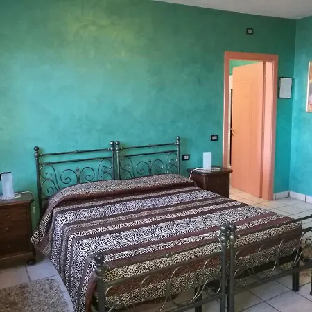 Agriturismo I Tre Camini 住宿加早餐酒店 *