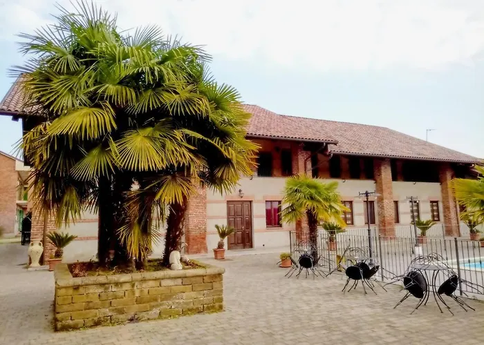 Agriturismo I Tre Camini Bed & Breakfast *