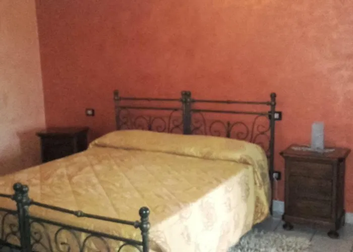 Bed & Breakfast Agriturismo I Tre Camini