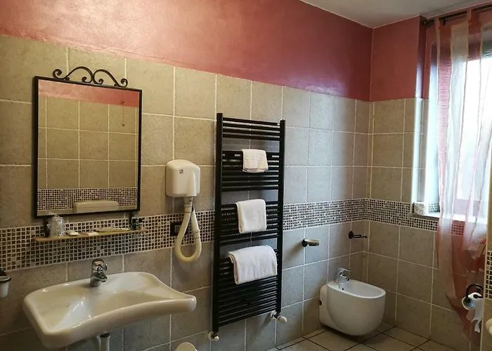 Agriturismo I Tre Camini Bed & Breakfast *